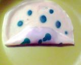 Foto langkah ke 5 dari resep Dadar gulung Motif Polkadot NO SANTAN, Isi selai pisang LUMEEERR,SUPER SOFT dan SIMPLE.