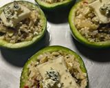 Foto del paso 3 de la receta: Zapallitos Rellenos Con Arroz y Queso / Receta Vegetariana