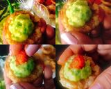 A picture of step 6 of Plantain Baskets Topped with Guacamole & Chicken Tikka.