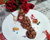 A picture of step 5 of Chocolate Christmas tree.