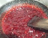 Foto langkah ke 2 dari resep Strawberry Jam.