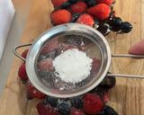 Foto langkah ke 7 dari resep Strawberry Choco Tree (Dessert).