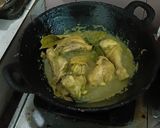 Foto langkah ke 2 dari resep Ayam Goreng Lengkuas.