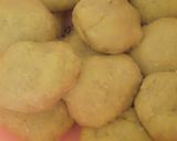 A picture of step 5 of Milky coconut cincin.