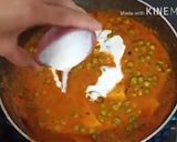A picture of step 11 of Potato & Green peas ki Sabji.