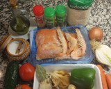 Foto del paso 1 de la receta: Arroz caldoso de salmón, setas y langostinos