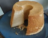 Foto langkah ke 6 dari resep Lemon Chiffon Cake.