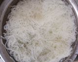 Foto langkah ke 1 dari resep Bihun Jagung Goreng.
