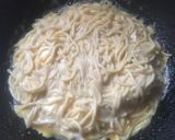 Foto del paso 2 de la receta: Tortilla de fideos con 4 ingredientes