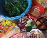 Foto langkah ke 2 dari resep Buntil daun singkong isi ikan asap.