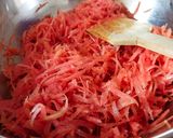 A picture of step 1 of Gajar ka halwa.