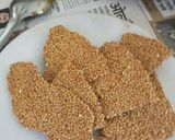 तिल चिक्की (til chikki recipe in Hindi) रेसिपी चरण 5 फोटो