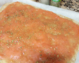 Foto del paso 1 de la receta: Pizza integral de jamón York, brócoli y espinacas