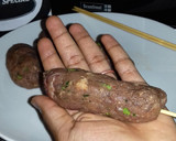 A picture of step 2 of Meat kofta with naan bread.