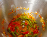 Foto del paso 2 de la receta: Fideuá de verduras en robot cocina MC