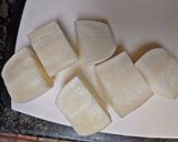 A picture of step 3 of Radish Kimchi.