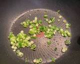 A picture of step 3 of Fried rice with spam, egg and lettuce.