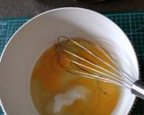 Foto langkah ke 3 dari resep Caramel cake no mixer.