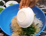A picture of step 3 of Kache Aloo ke Kebab.