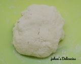A picture of step 1 of Egg Roll.