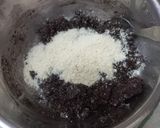 A picture of step 4 of Coconut, dry fruits and chocolate modak.