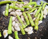 A picture of step 3 of Kolhapuri thecha(green chilli kolhapuri thecha).