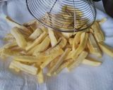 A picture of step 3 of Banana fries with lentils #themechallenge#bananas.