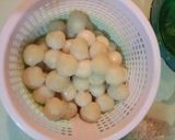 Foto langkah ke 1 dari resep Cilok saus kacang pedas.