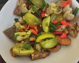 Foto langkah ke 4 dari resep Gurame goreng sambel cobek.