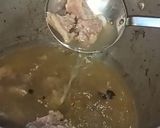A picture of step 2 of Yakhni pulao.