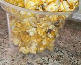 Une image de l'étape 4 de Pop Corn 🍿🍿 à la sauce caramel.