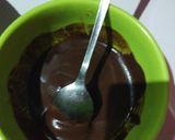 Foto langkah ke 4 dari resep Donat coklat mesis.
