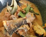 Foto langkah ke 2 dari resep Asem-asem Mercon Ikan Patin.