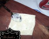 A picture of step 4 of Bread rolls.