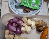 Foto langkah ke 1 dari resep Soto Lesah Khas Magelang.