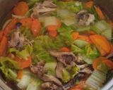 Foto langkah ke 5 dari resep Sayur sop ayam.