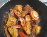 Foto langkah ke 5 dari resep Semur Tahu Daging Sapi.