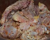 Foto del paso 2 de la receta: Muslos de pollo con hierbas y vegetales