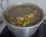 Foto langkah ke 5 dari resep Soto Rawon.