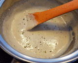 Foto del paso 3 de la receta: Solomillo de cerdo con salsa de almendras y queso