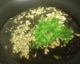 Foto del paso 5 de la receta: Bacalao al pil-pil y alcachofas salteadas al ajillo