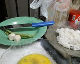 Foto langkah ke 1 dari resep Nasi Goreng Merah Bumbu Balado.