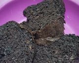Foto langkah ke 6 dari resep Bolu coklat pisang.