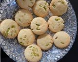 A picture of step 6 of Badam Puri.