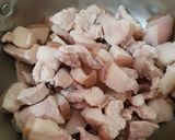 Foto langkah ke 1 dari resep Babi Kecap.