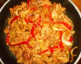 Foto del paso 3 de la receta: Salteado de Lomo de Cerdo