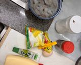 Hình bước làm 1 của món Sốt tôm Mayonnaise