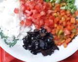 صورة لخطوة 3 من وصفة قوارب البيتزا
