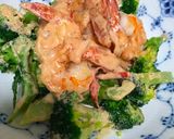 A picture of step 7 of Shrimp mayonnaise.