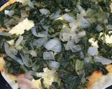 Foto del paso 3 de la receta: Pizza 🍕 de acelga y salsa blanca